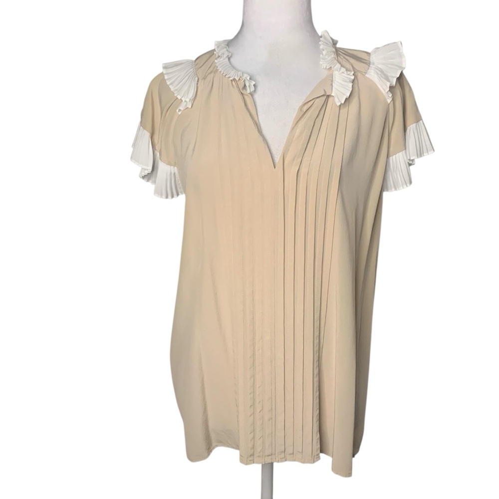 The Fold London Women’s US 12 Beige & White V Neck Pleated Ruffle Trim Silk Top